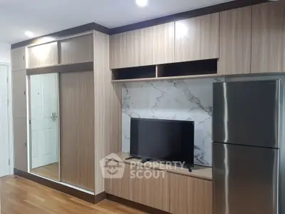  1 Bedroom Condo at Regent Home Sukhumvit 81-5