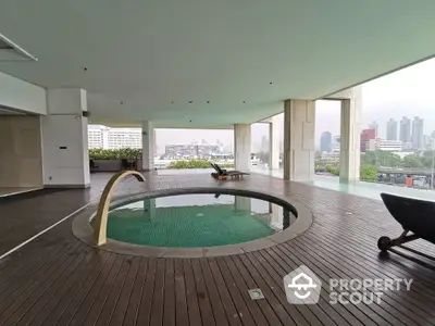  3 Bedrooms Condo at Amanta Lumpini-4