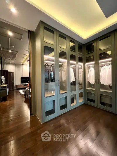 image_rental-28359498