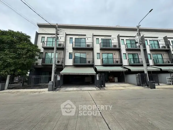 image_rental-26345727