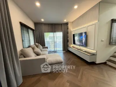 image_rental-30389666