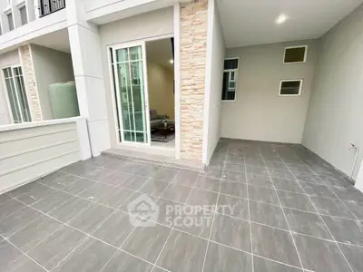 image_rental-27265747