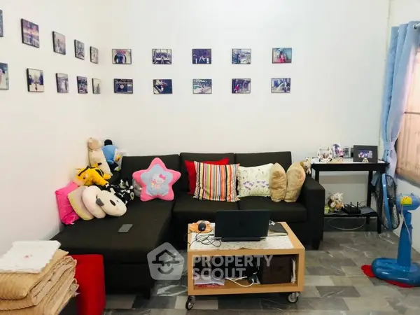 image_rental-6024817