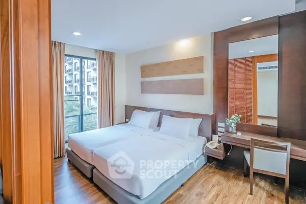 image_rental-12934855