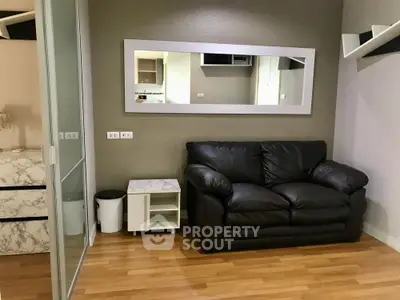  1 Bedroom Condo at Lumpini Place Rama 4 Kluaynamthai-4