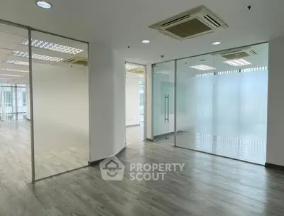 image_rental-29199392