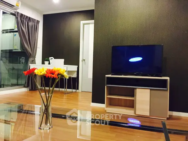 image_rental-5315281