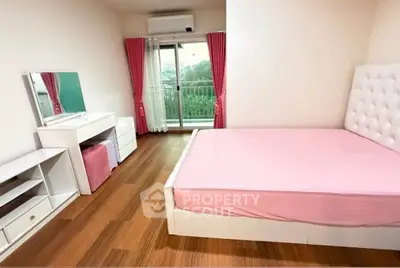 image_rental-30420098