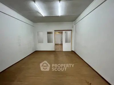 image_rental-27711862