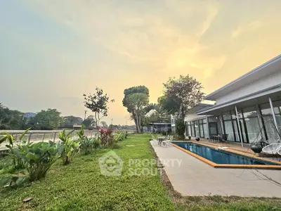 image_rental-31823262