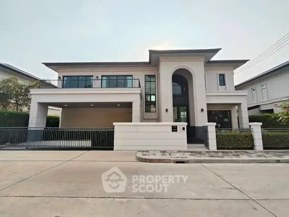 Stunning modern two-story house with elegant facade and spacious driveway