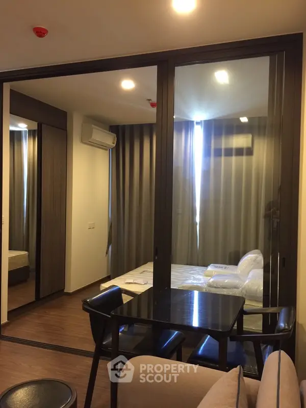 image_rental-10224275