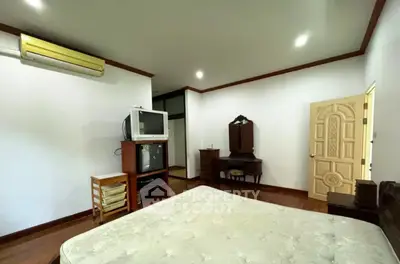 9646a4db-c42b-4666-aa70-d4c0190eb708.png