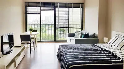 image_rental-30818892