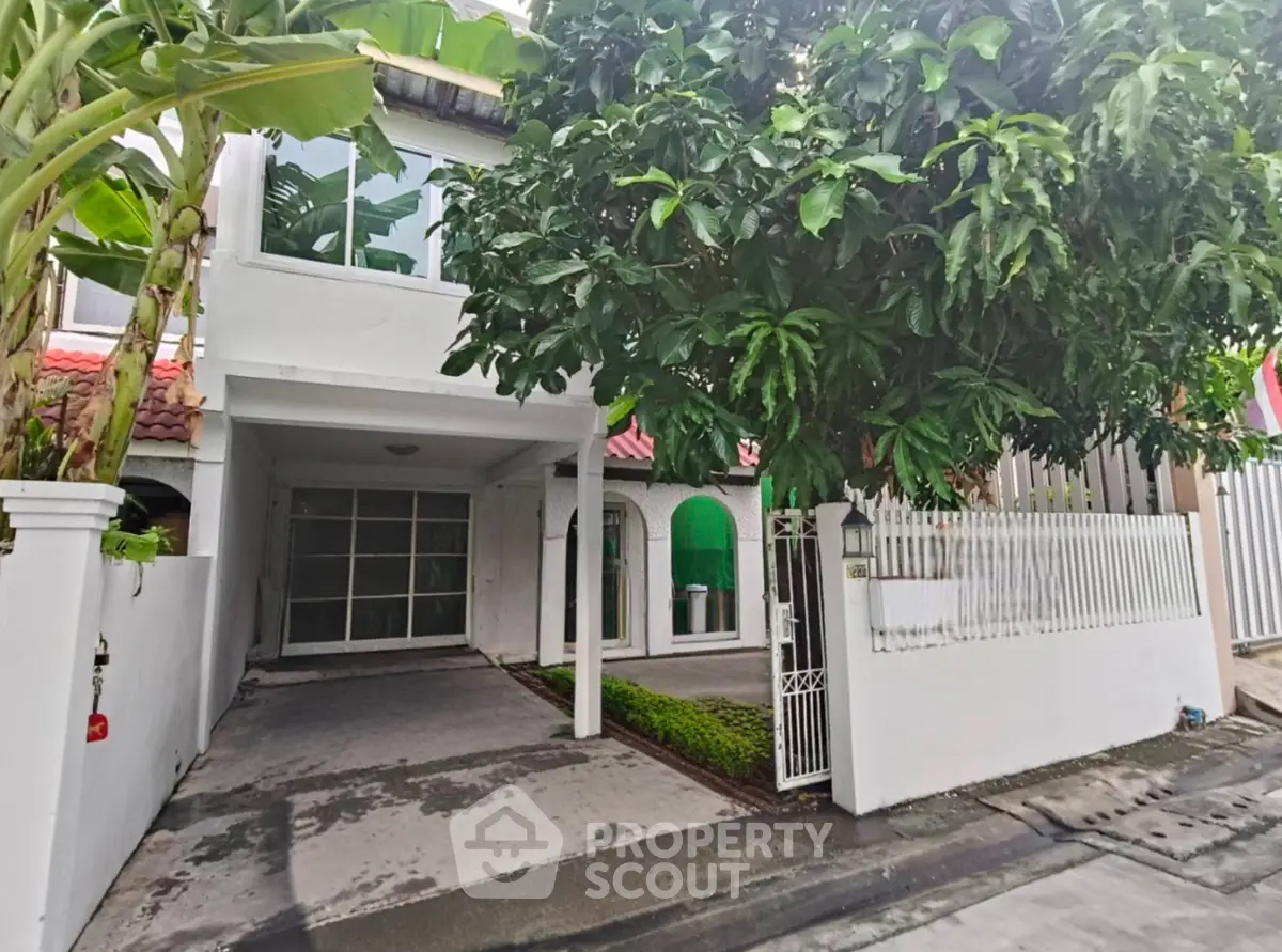 Screenshot 2568-09-09 at 17.16.36.jpg