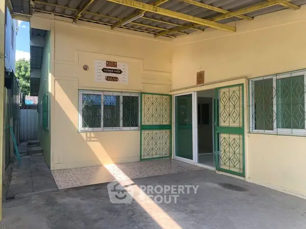 image_rental-30058954