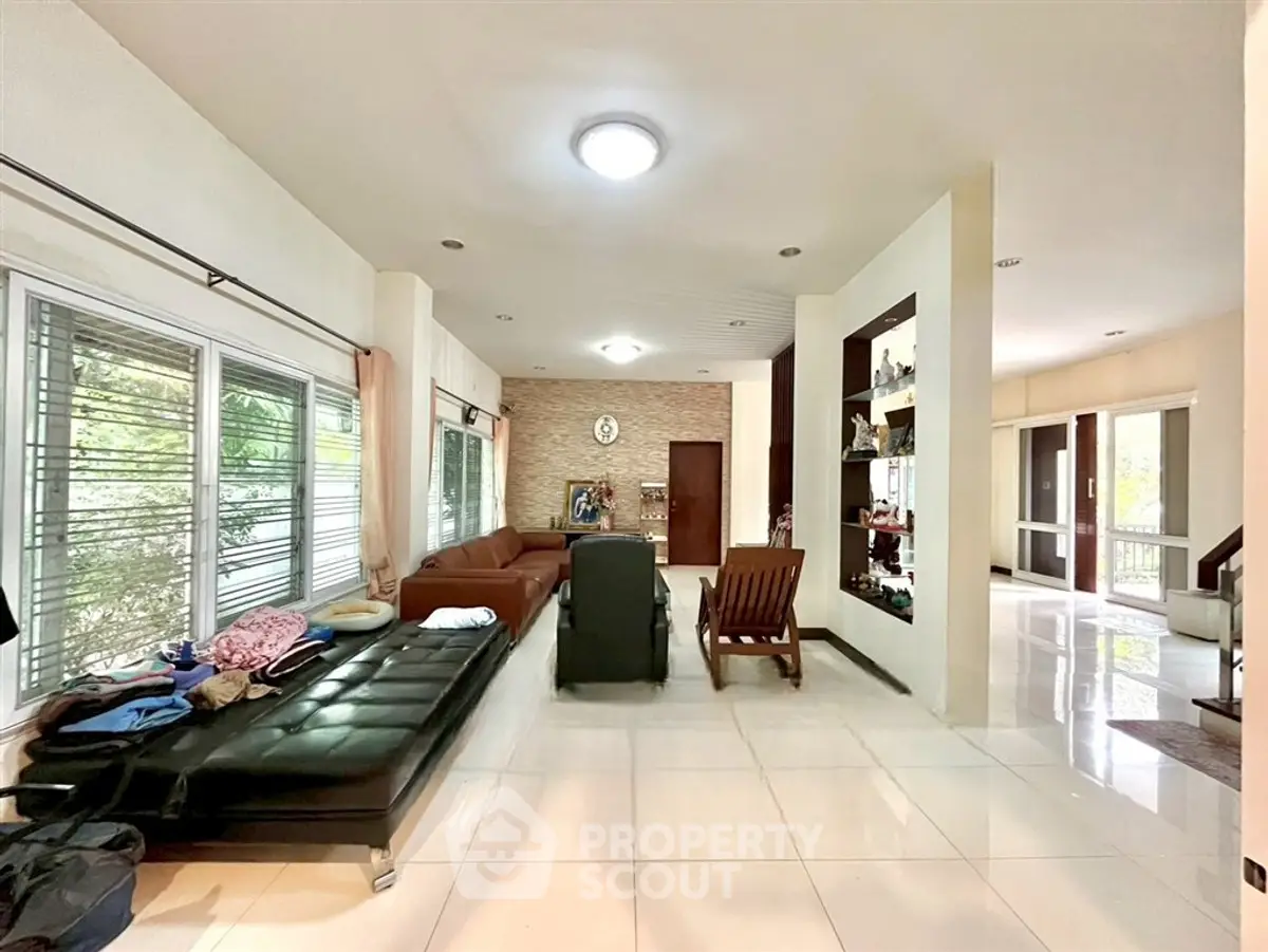 8820ab6ef26a9b7a17bcebbbe8280272-Photoroom.png