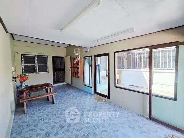 image_rental-28683261