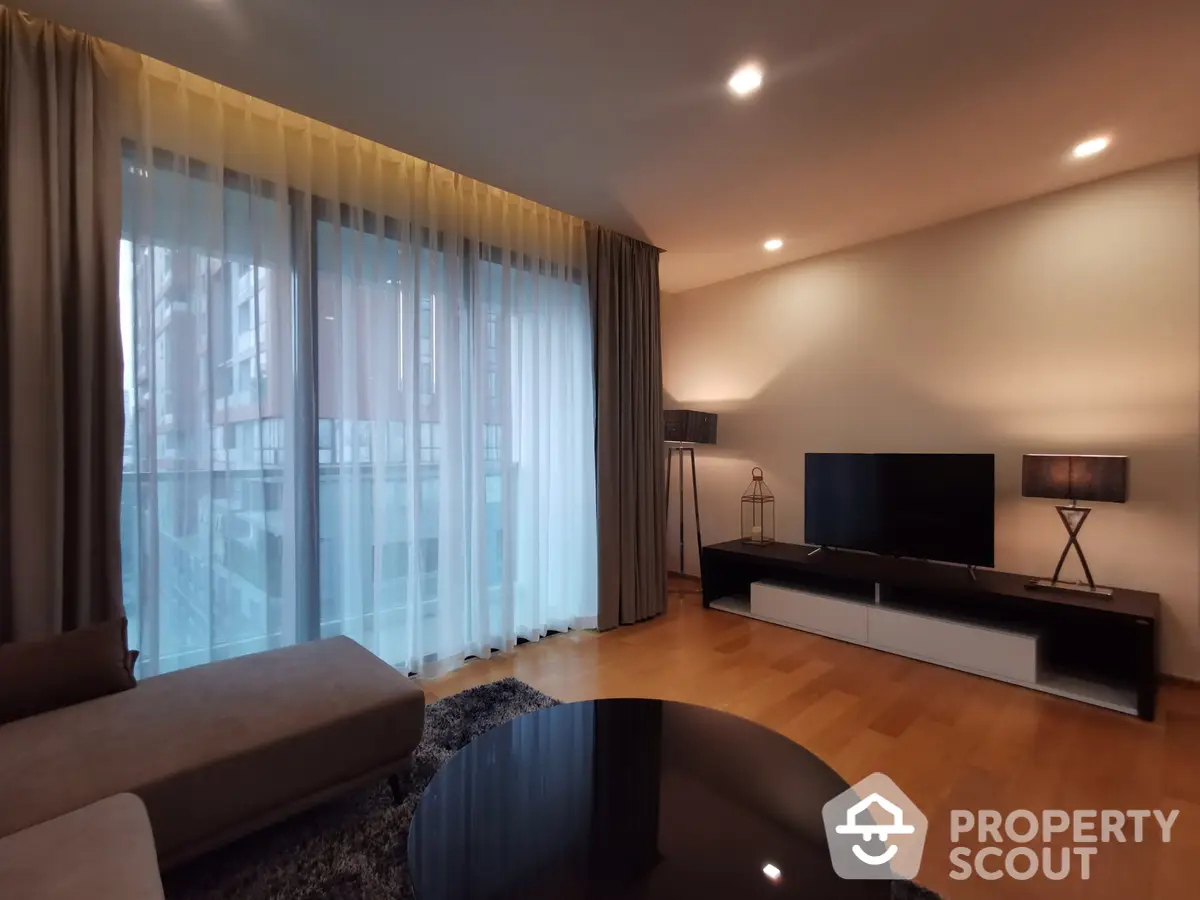  3 Bedrooms Condo at Mieler Sukhumvit 40-1