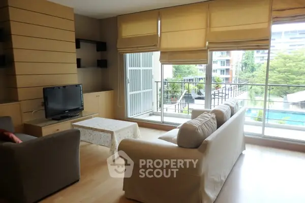 image_rental-8438352