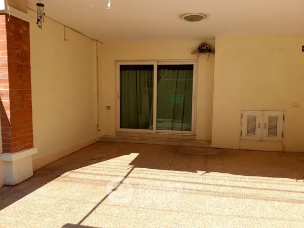 image_rental-7056140