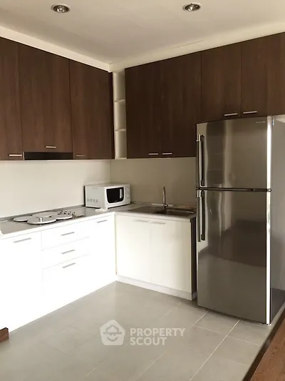  2 Bedrooms Condo -1