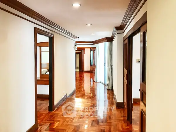 image_rental-30474923