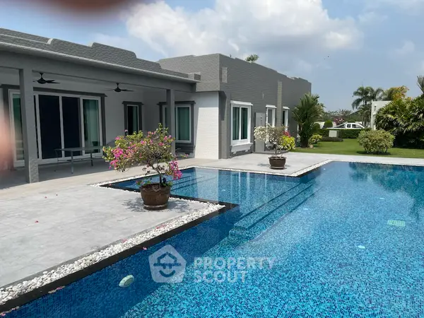 image_rental-29835004