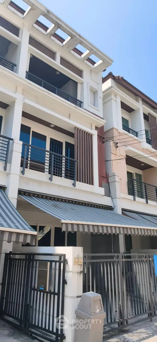 image_rental-30252242