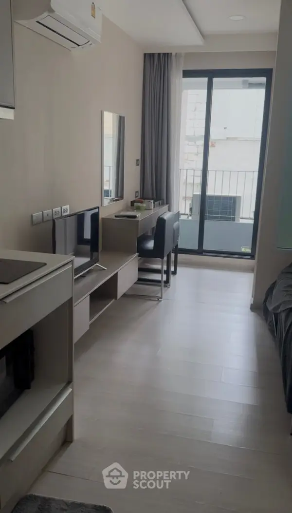 image_rental-25180982