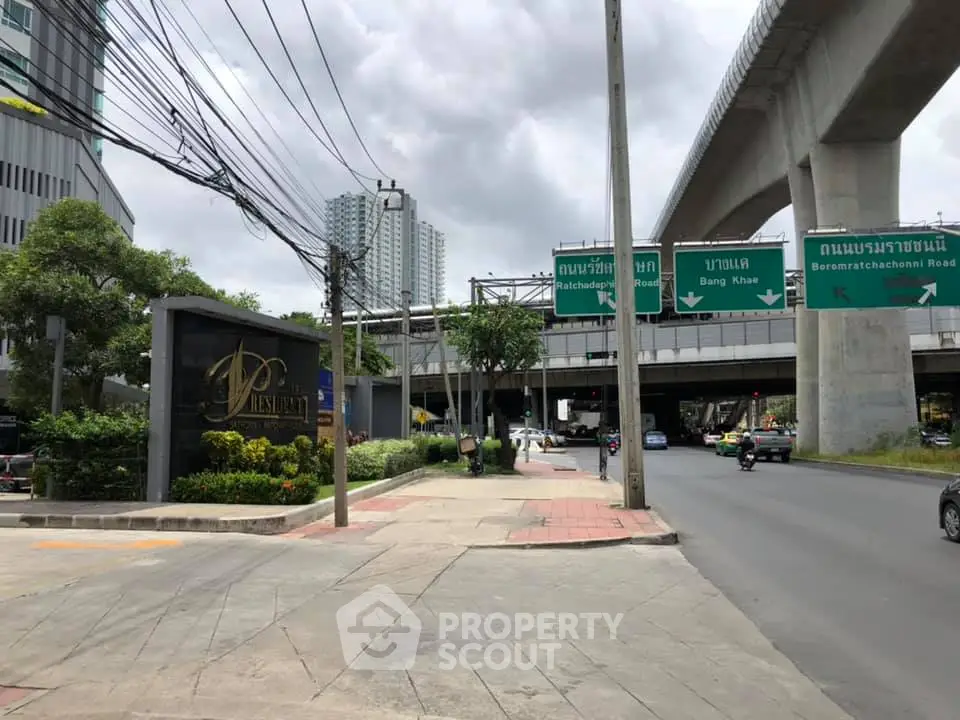 Prime urban location near BTS station with easy access to major roads, ideal for modern living and commuting.