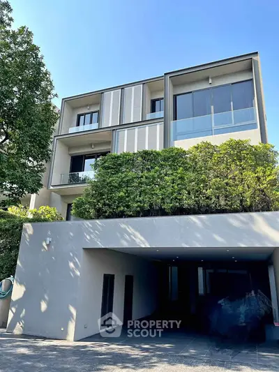 image_rental-28040078