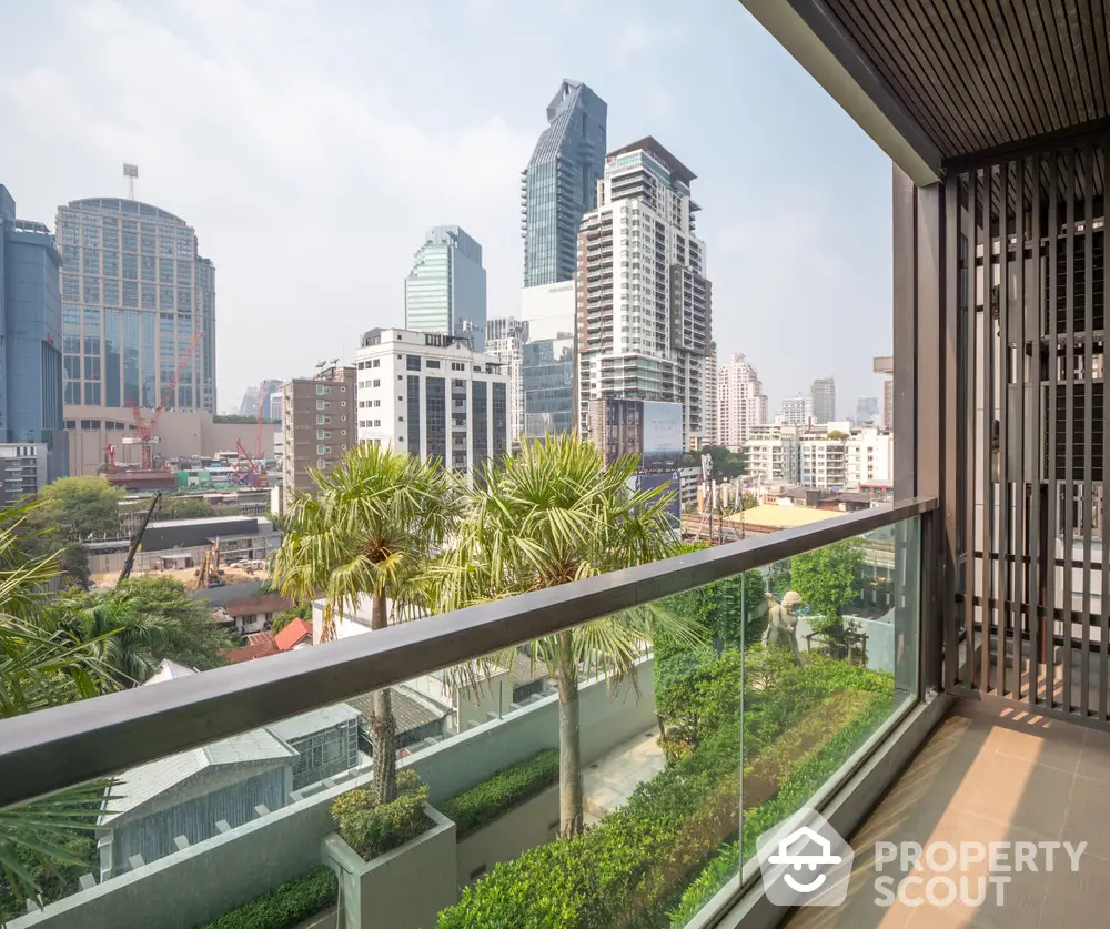  1 Bedroom Condo at The Address Sukhumvit 28-1