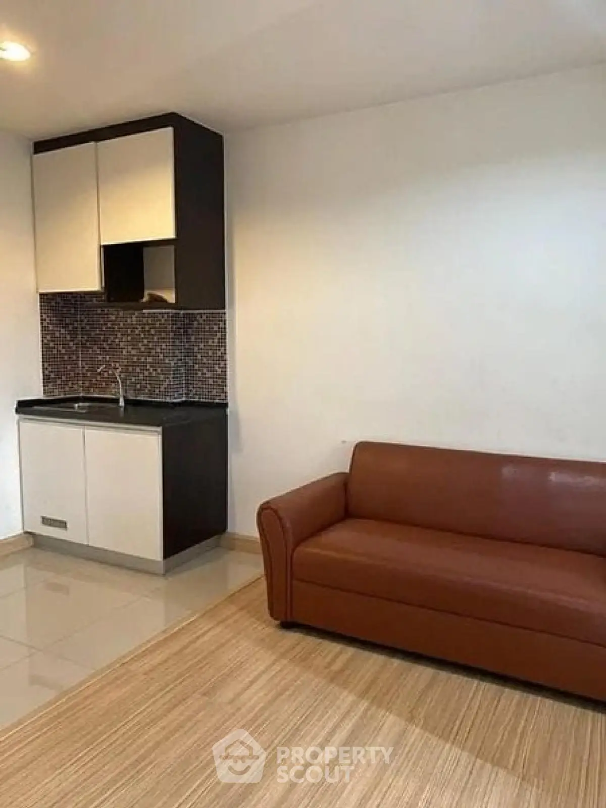 MileStone Condominium