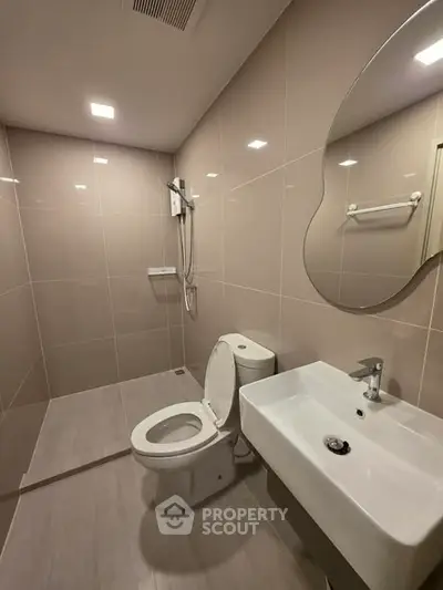 Modern bathroom with sleek fixtures and contemporary design