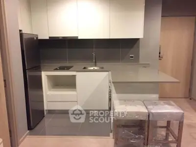 image_rental-30702130