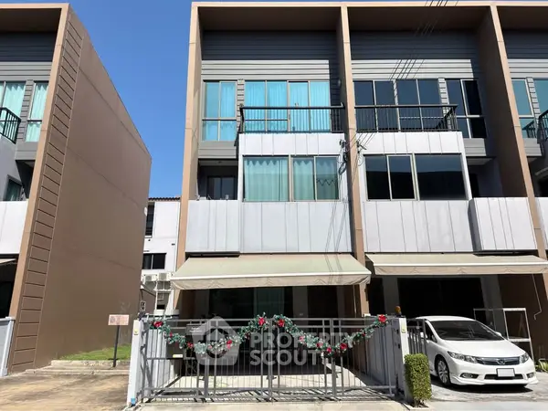 image_rental-28593808