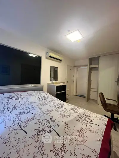 Cozy bedroom with modern decor and spacious wardrobe