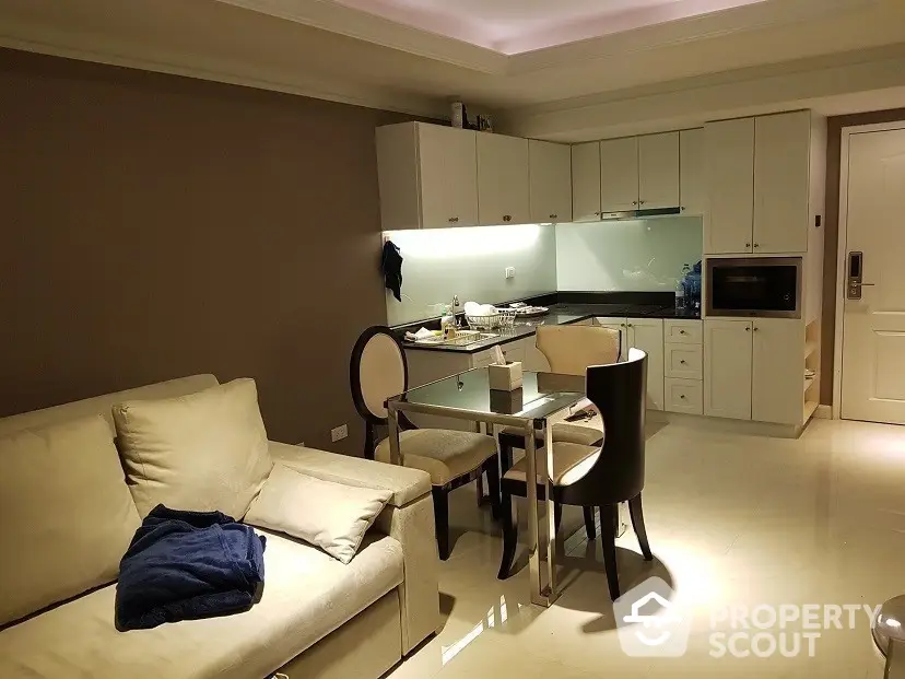  1 Bedroom Condo at State Tower Silom-1