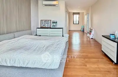 Screenshot 2569-04-16 at 12.59.42.jpg