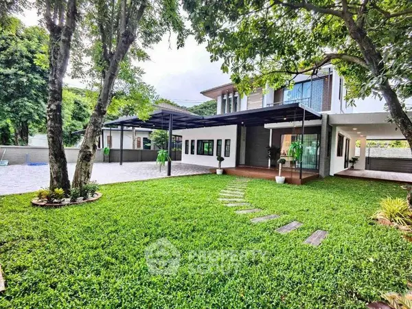 image_rental-9077053