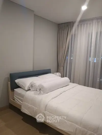 Fully Furnished 1 Bedroom Condo at Lumpini Suite Dindaeng Ratchaprarop-3