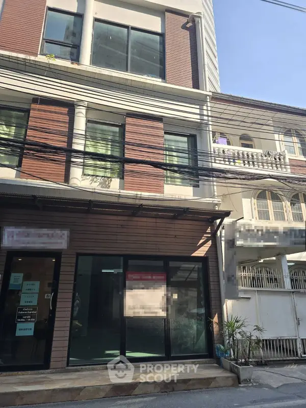 image_rental-28921214