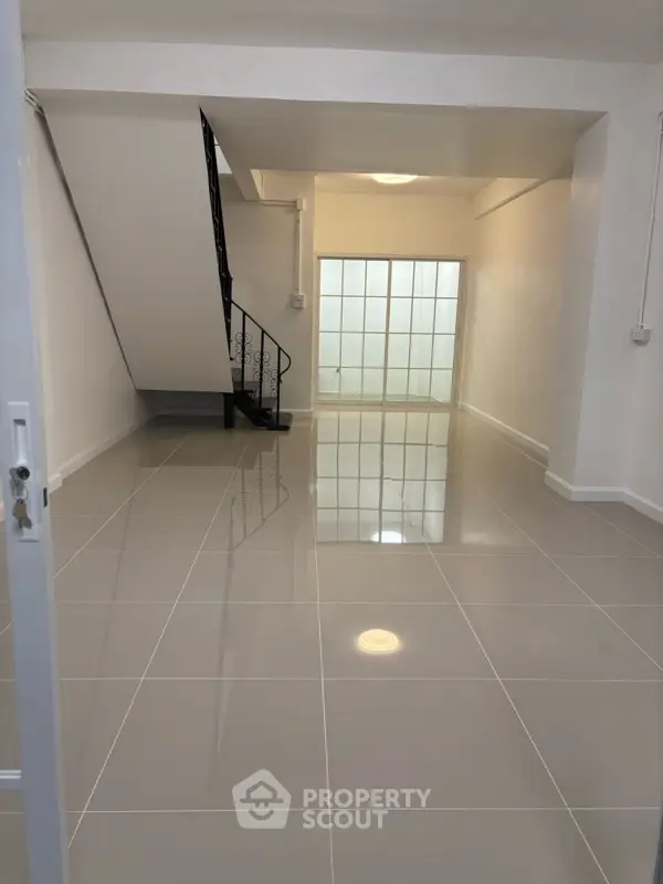 image_rental-24348570