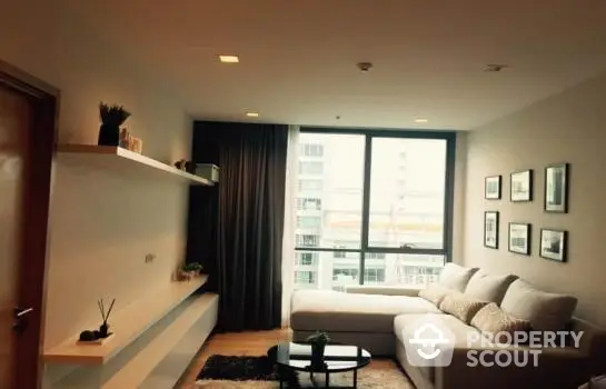  2 Bedrooms Condo -1