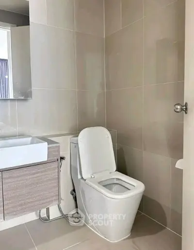 Screenshot 2025-11-10 213913.png