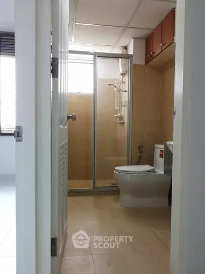 2 Bedrooms Condo at City Home Ratchada-2