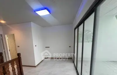 Screenshot 2568-12-23 at 08.36.26.jpg