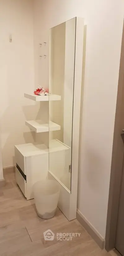  2 Bedrooms Condo at Ideo Mobi Sukhumvit-3
