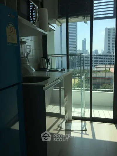  1 Bedroom Condo at Ideo Mobi Phayathai-5
